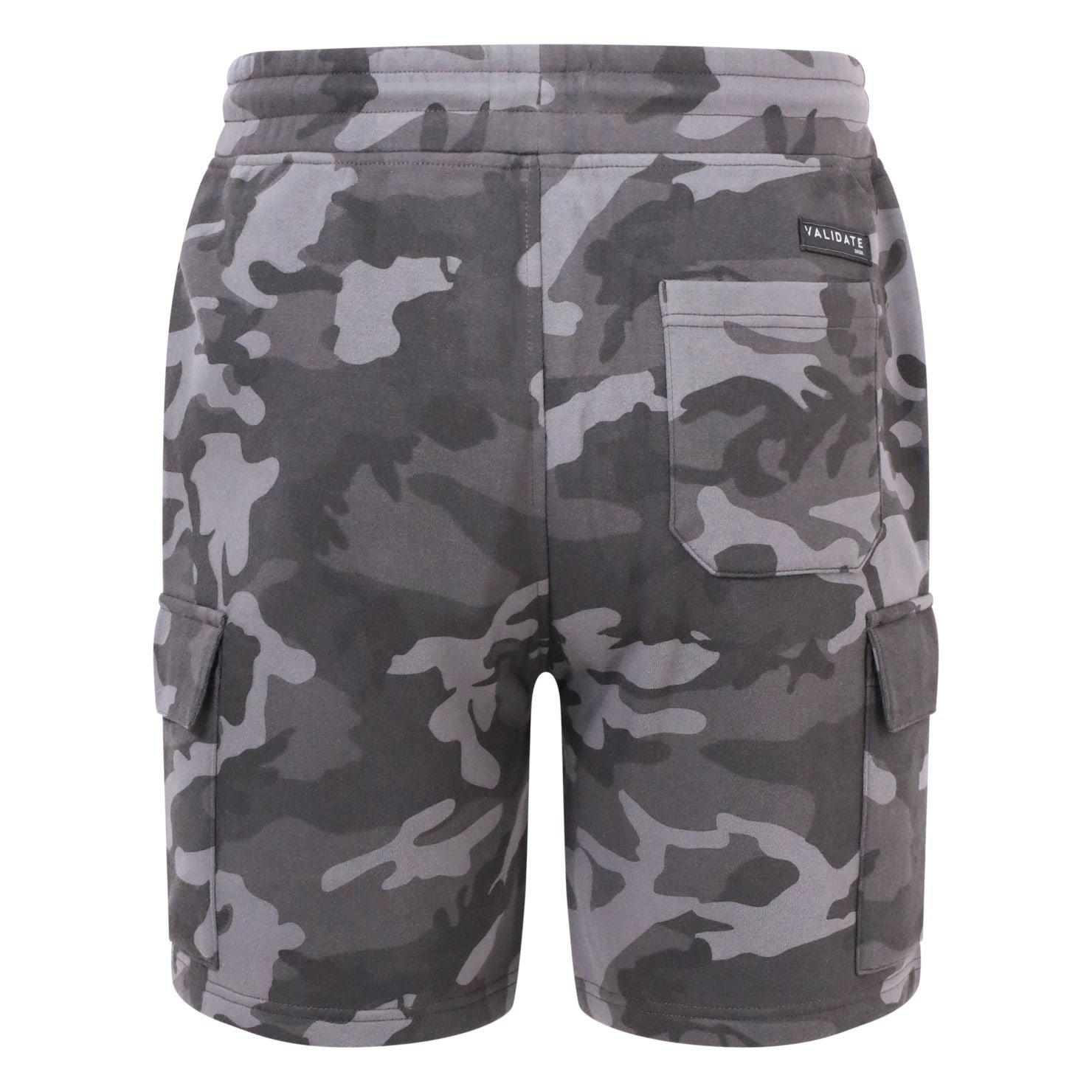 Snow camo deals cargo shorts